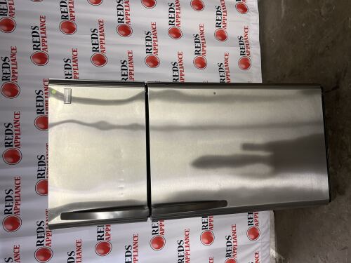 Frigidaire 18 Cu. Ft. Top Freezer Refrigerator
