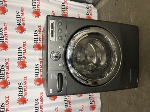 LG 4.2 CU.FT XL Front Load Stackable Washer with 9 Washing Programs